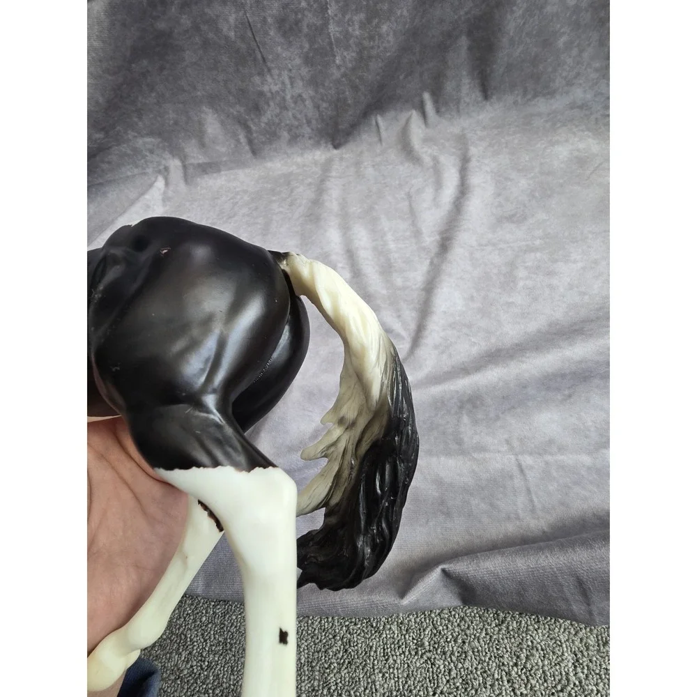 Breyer BreyerFest Horse #711106 Tommie Turvey's Joker Pinto Smart Chic Olena